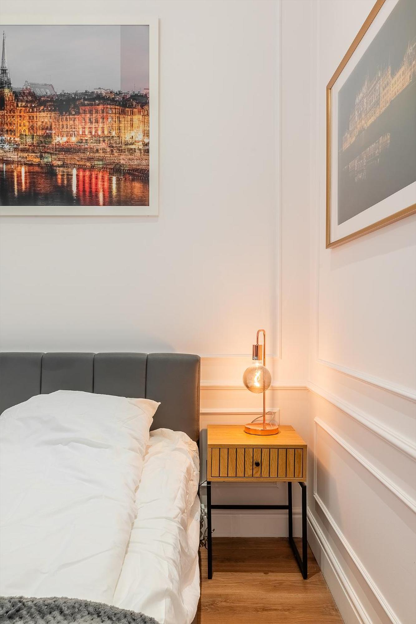 Classical Mini With A Modern Touch! Apartment *